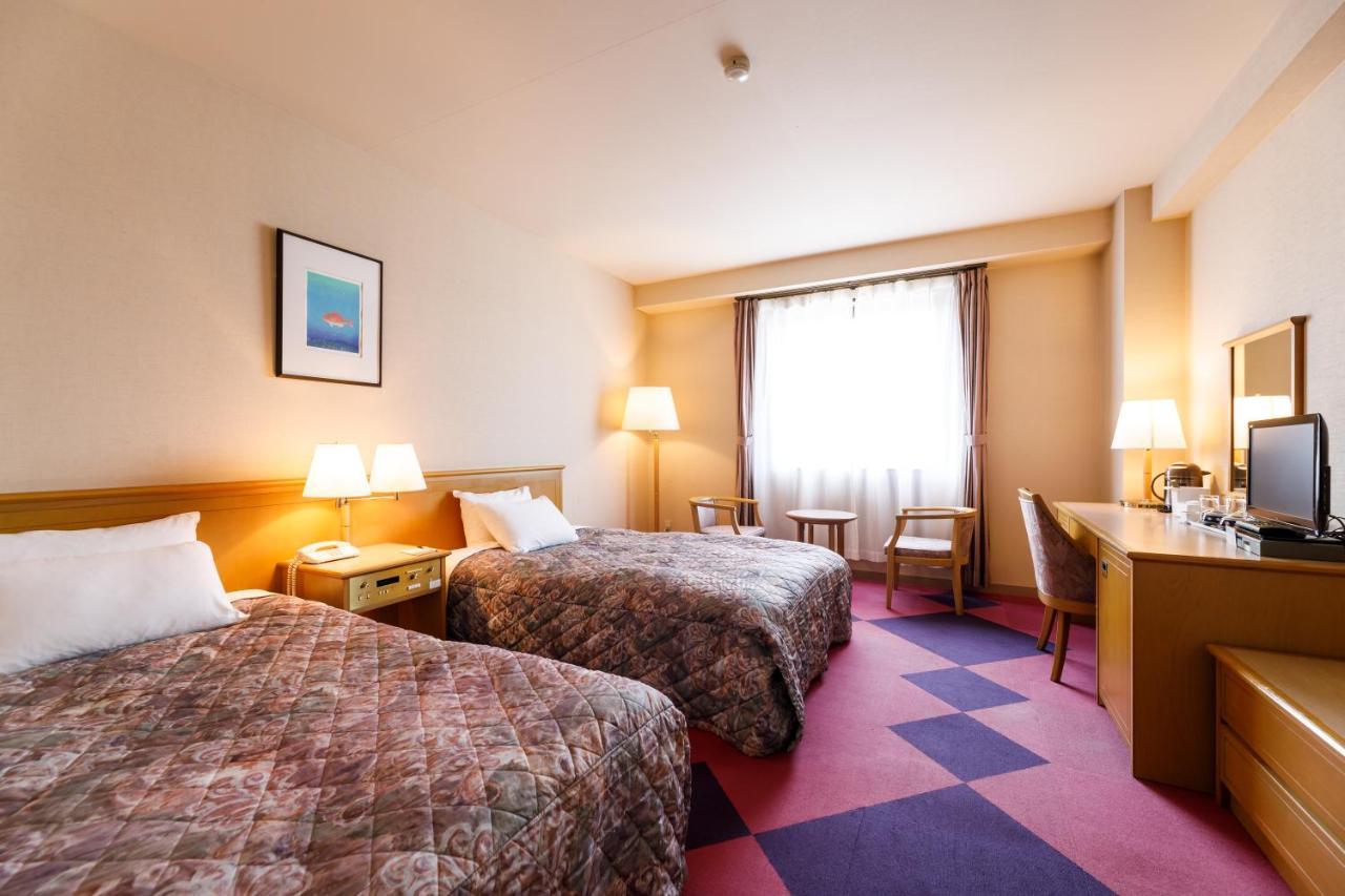 Fukuno Town Hotel A・Mieux Nanto Eksteriør bilde