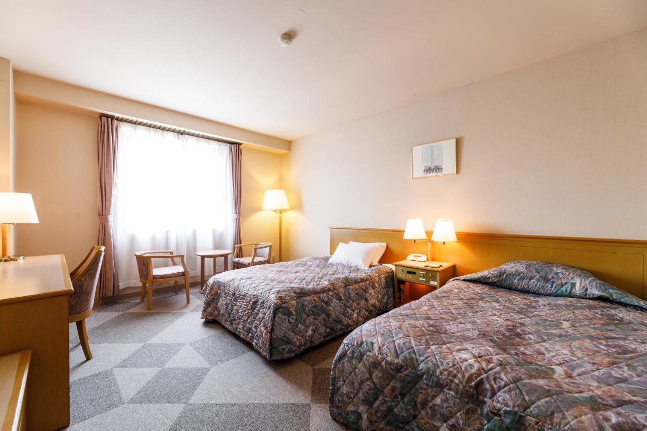 Fukuno Town Hotel A・Mieux Nanto Eksteriør bilde