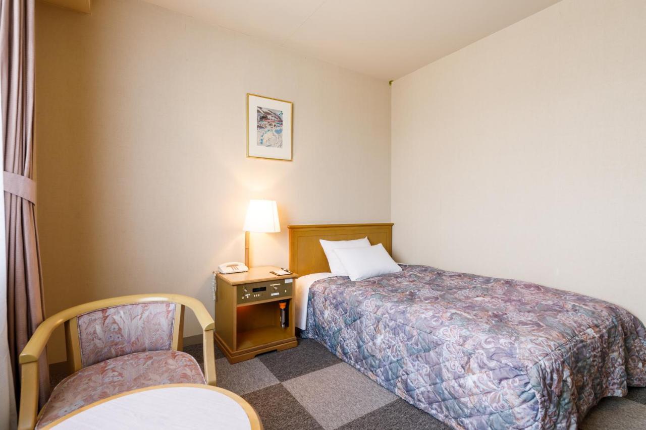 Fukuno Town Hotel A・Mieux Nanto Eksteriør bilde